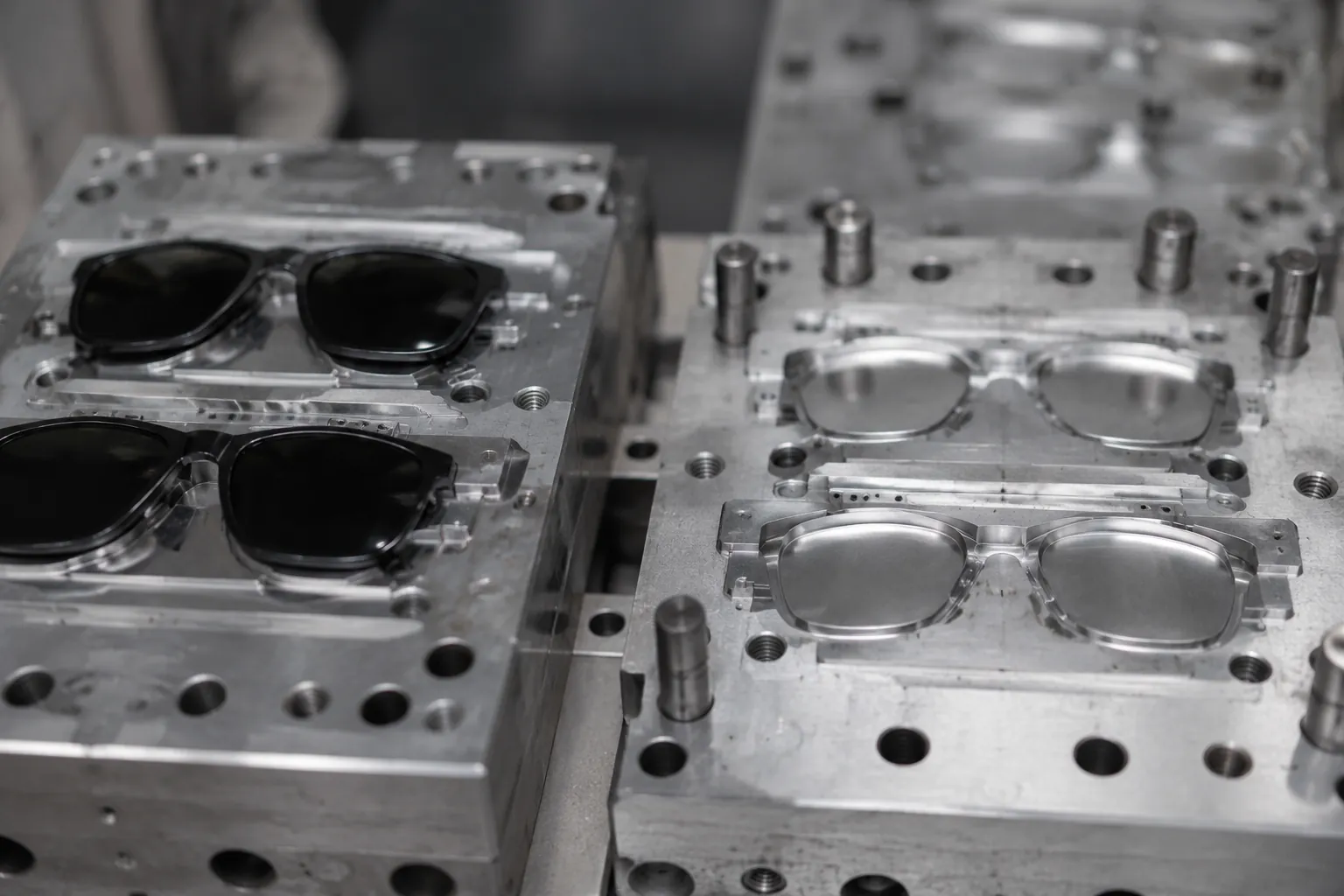 Sunglasses Tooling vs Existing Molds: ROI Guide