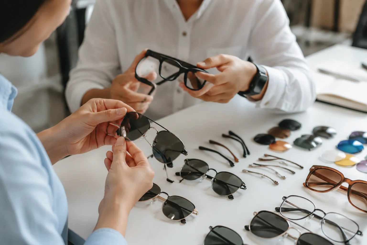 How to Check Sunglasses Samples Before Bulk Orders