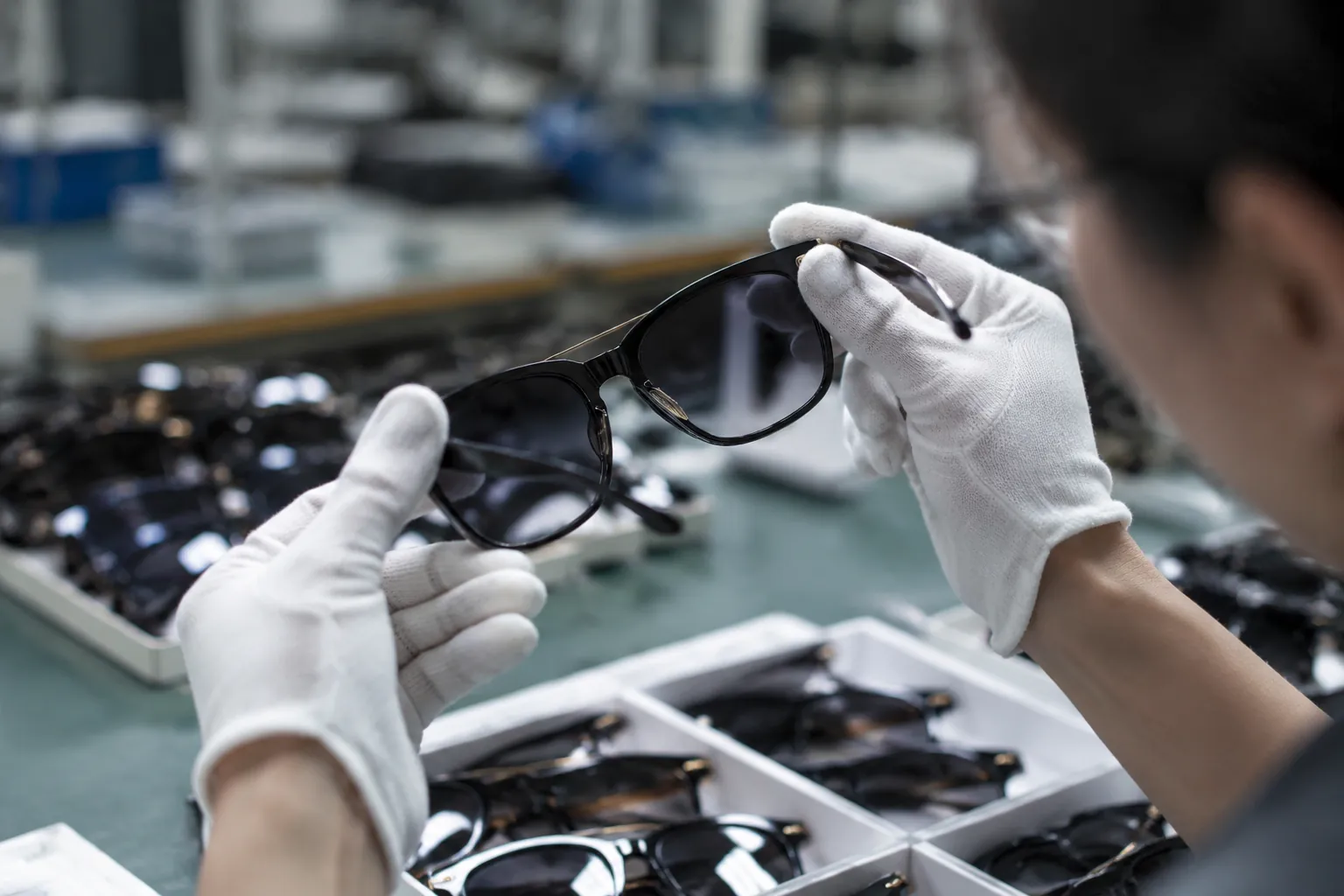 Scale Custom Sunglasses from 50 to 5,000 Pairs
