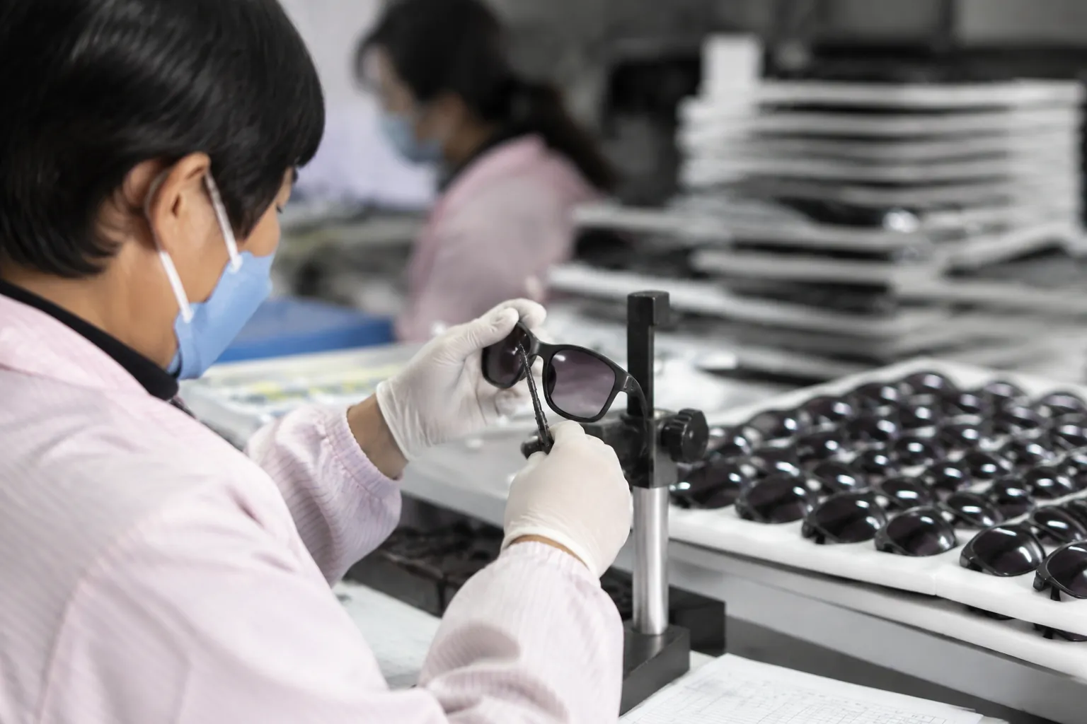 Injection Molded Sunglasses: Cost, Lead Time, QC