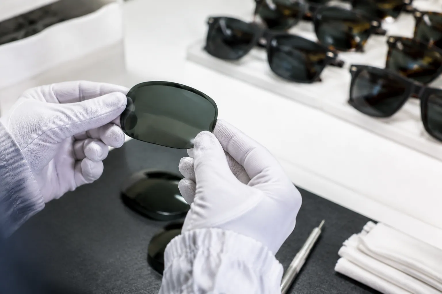 Stop Polarized Lens Drift In Bulk Sunglass Orders
