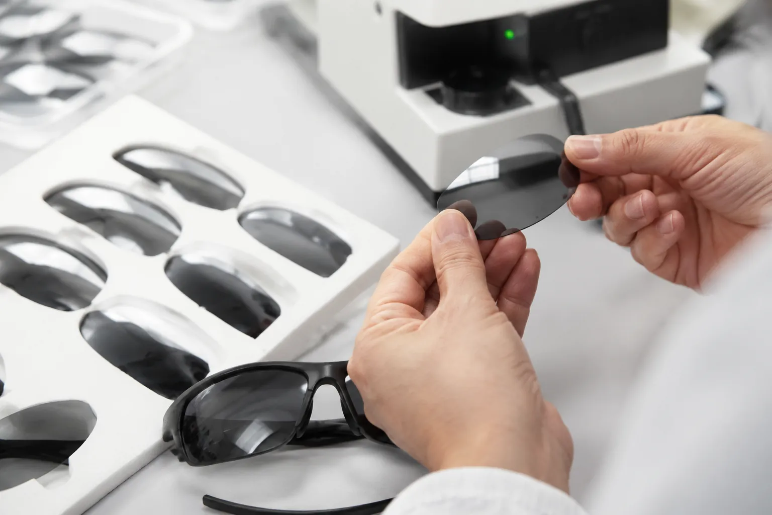 Polarized Lens Defects to Catch Before Bulk Production