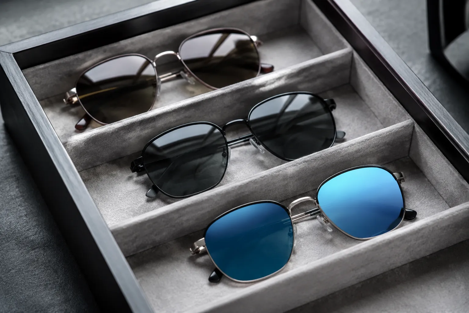 Polarized vs Non-Polarized Sunglasses Wholesale Guide