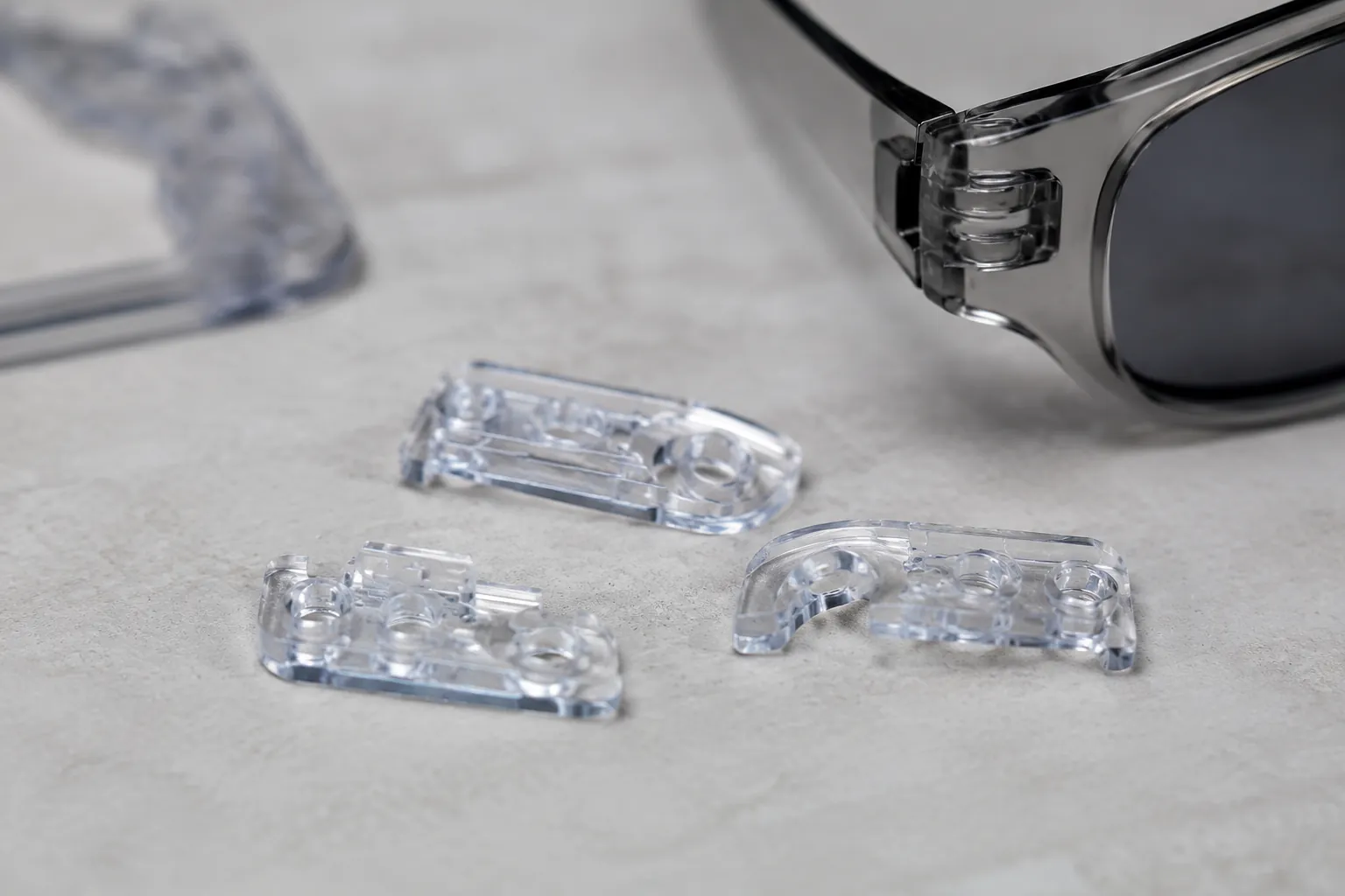 Polycarbonate Hinge Reinforcement for Sunglasses