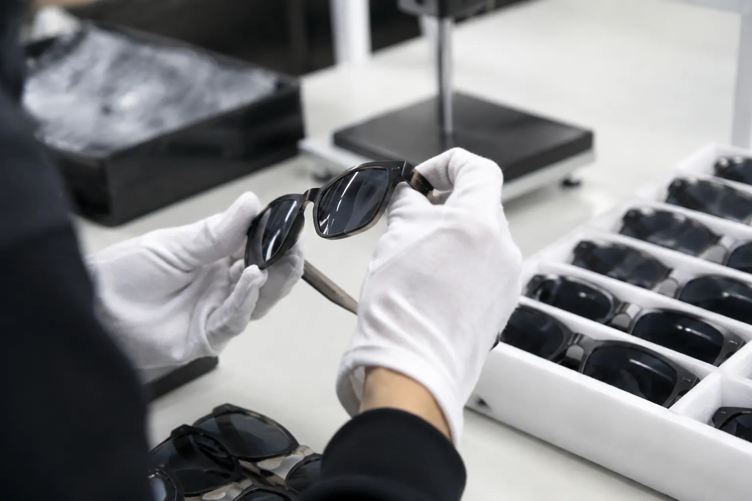 How to Keep Sample and Bulk Sunglasses Consistent