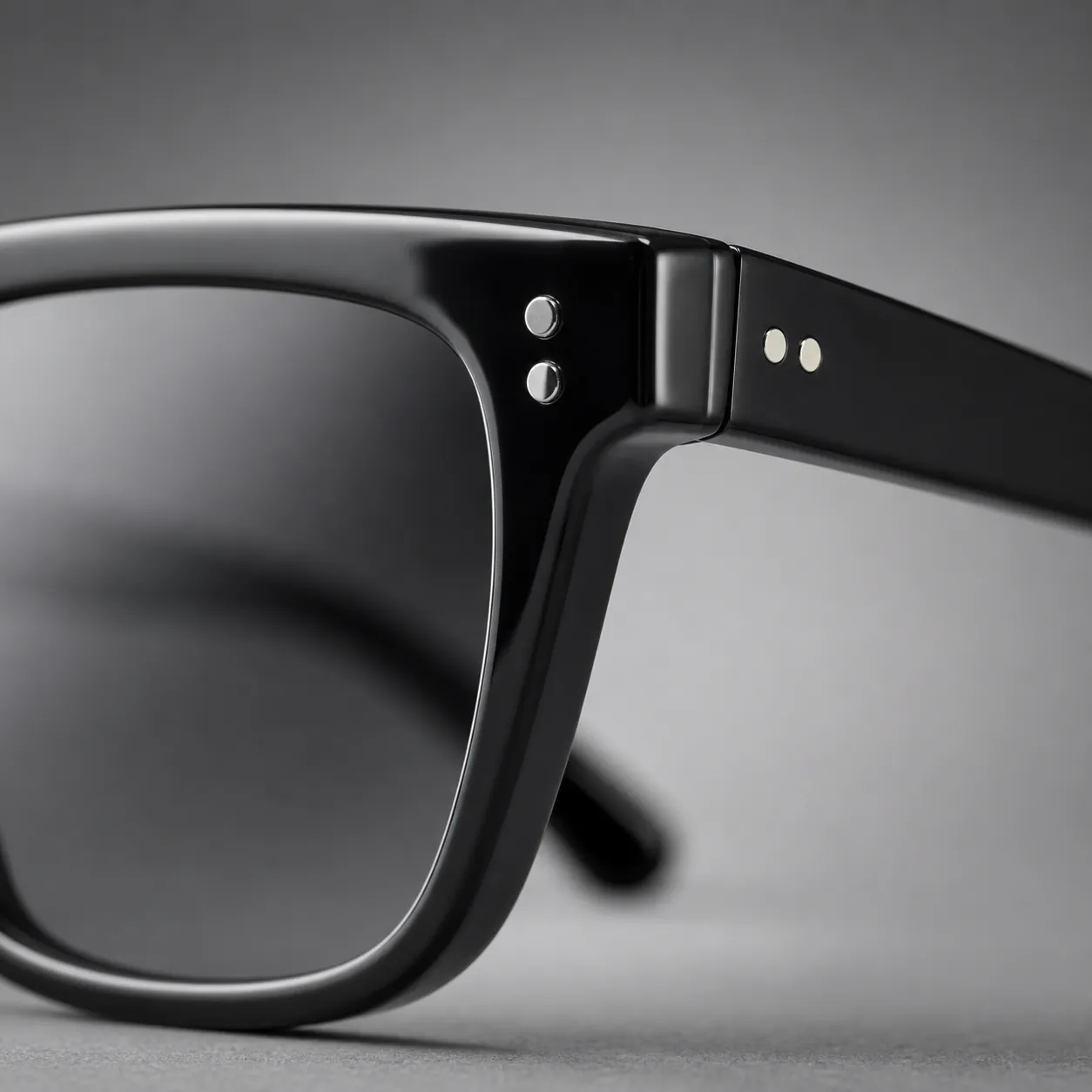 Wayfarer Sunglasses Custom Production Guide