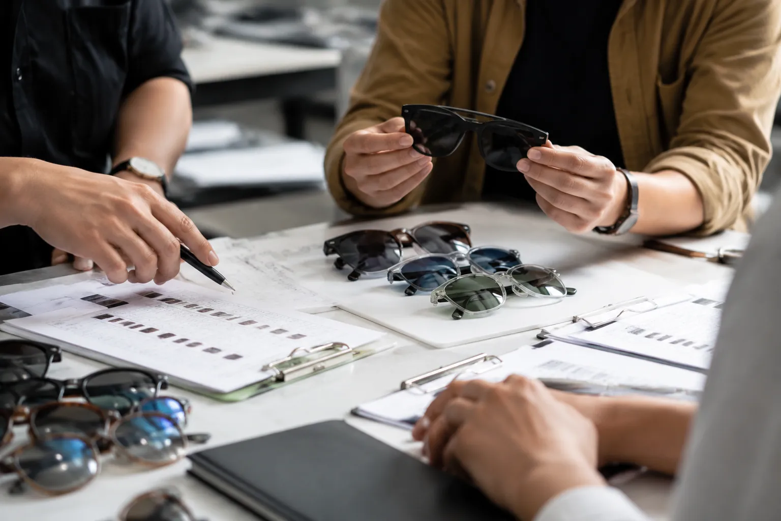 Wholesale Sunglasses Payment Terms: Buyer Risk Controls